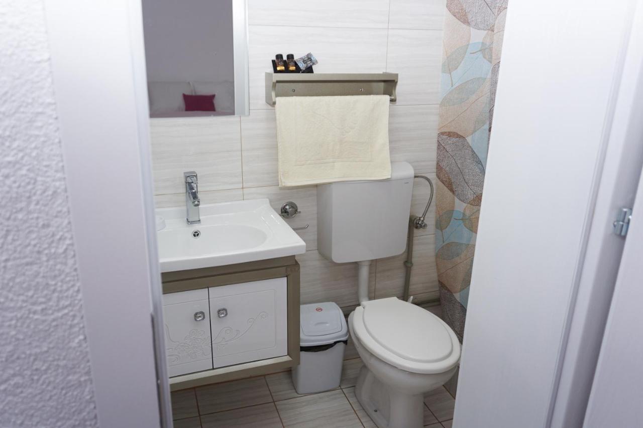 Bed & Breakfast Delikates Stojakovo Zewnętrze zdjęcie